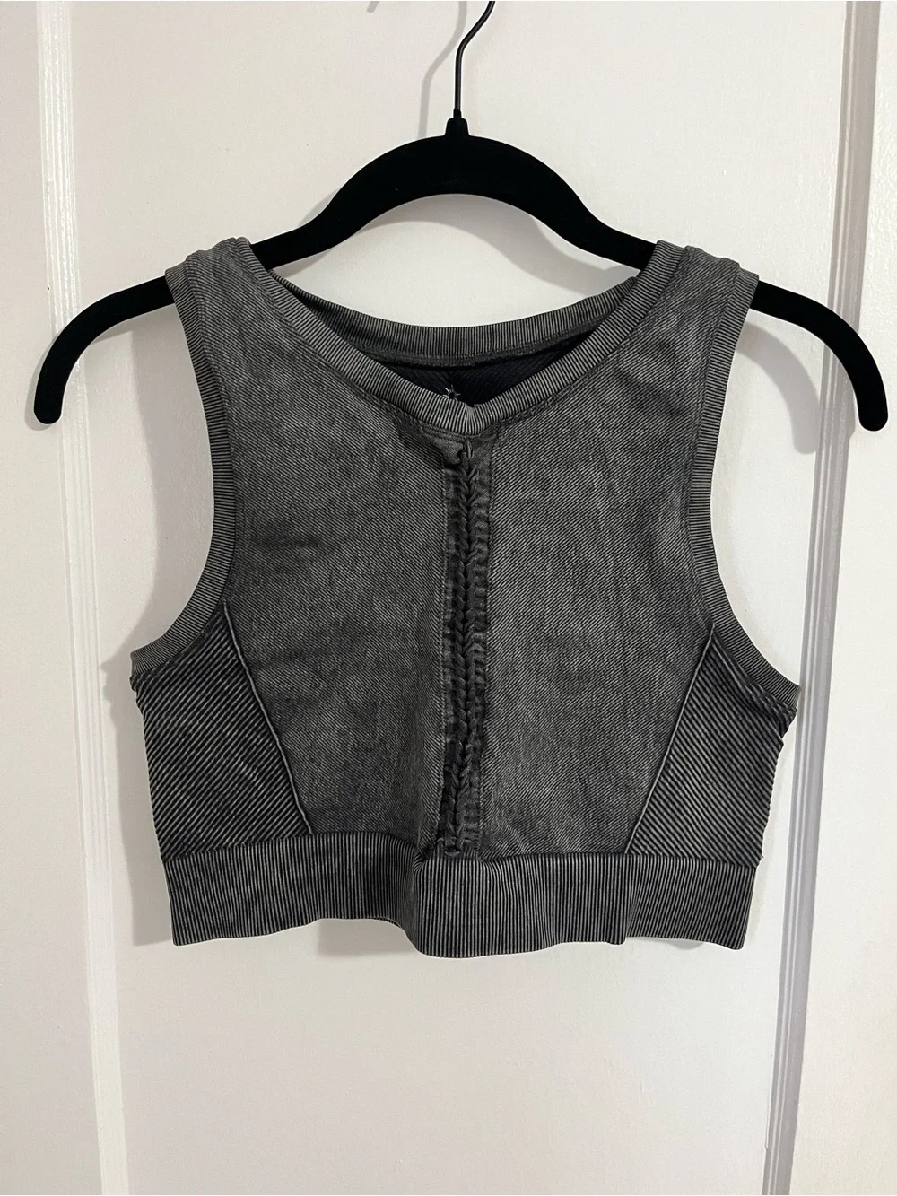 aerie Charcoal Gray High-Neck Cropped Sports Bra
